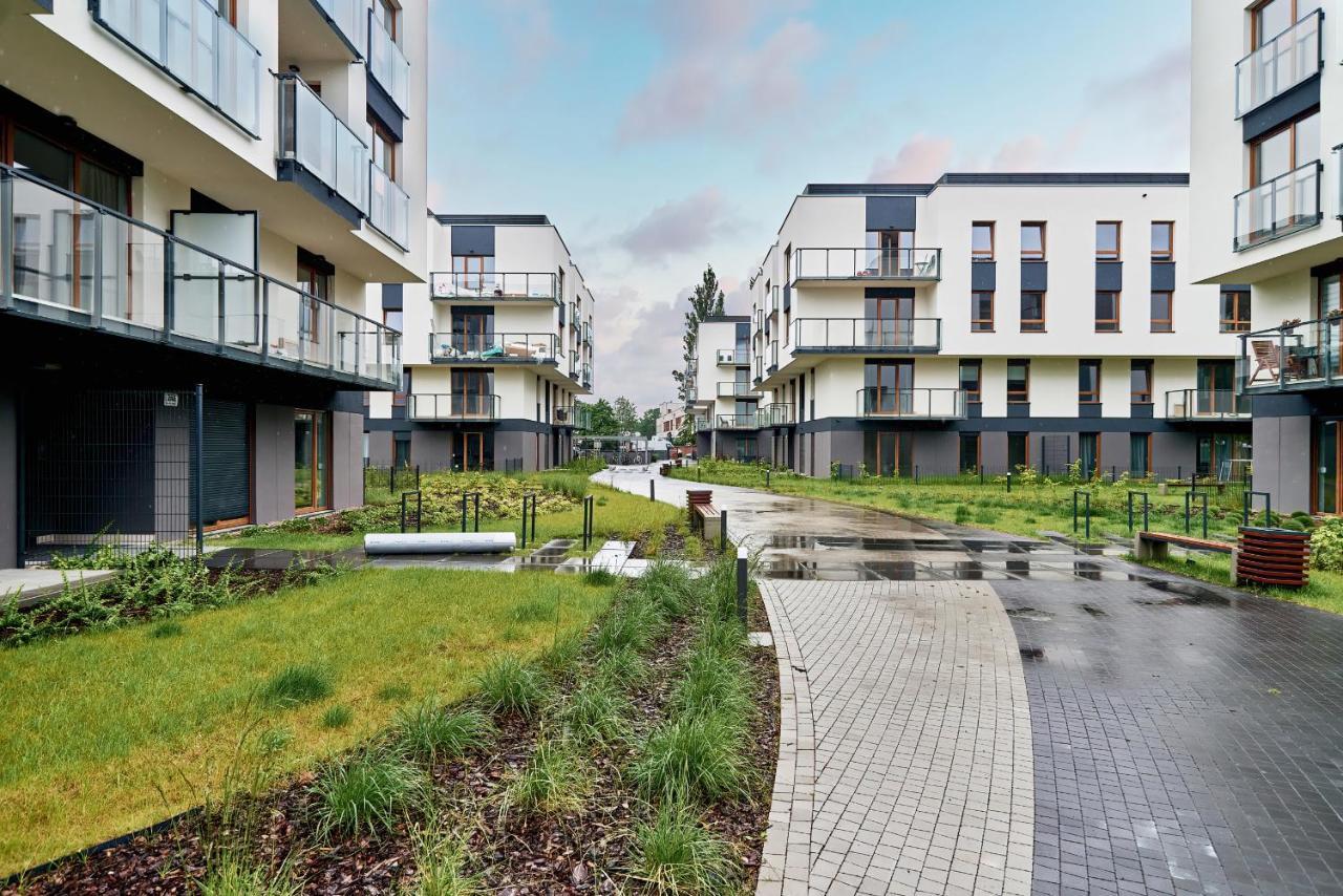 Exclusive Apartments Marina By Noclegi Renters Breslavia Esterno foto