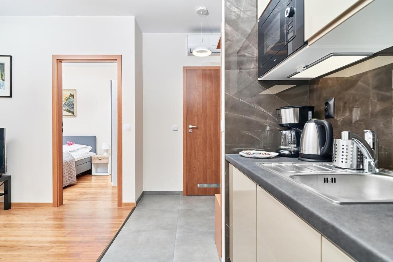 Exclusive Apartments Marina By Noclegi Renters Breslavia Esterno foto